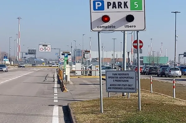 Venice Airport Parking P5